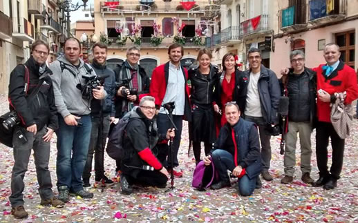 australian travel blogger annabel candy filming in catalonia