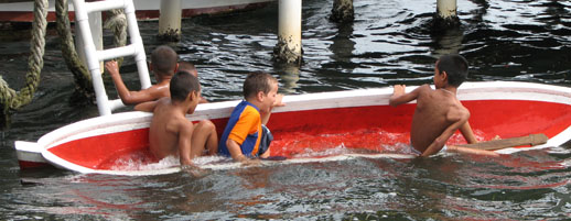 Kids at play in Bocas del Toro 