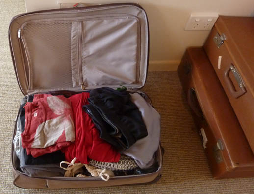 what-to-pack-weekend-away-carry-on what-to-pack-weekend-away-carry-on
