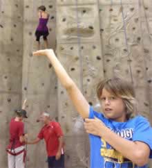 52-exercises-indoor-wall-climbing3