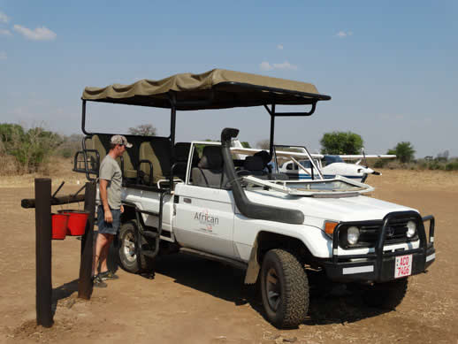 dandawa airstrip mana pools small