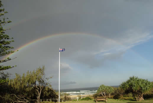 fraser island rainbow