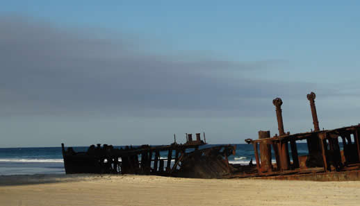 fraser island wreck