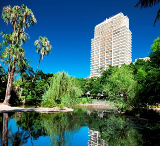 girls getaway brisbane - quay west from botanic