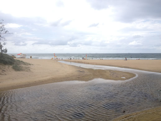 dicky beach caloundra by electric bike