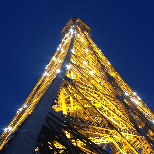 eiffell tower above