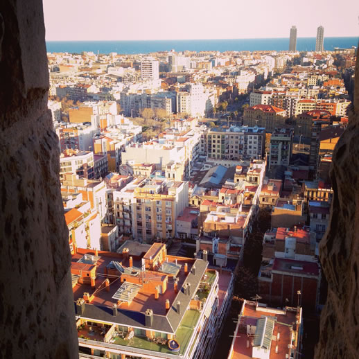 barcelona sagrada familia view