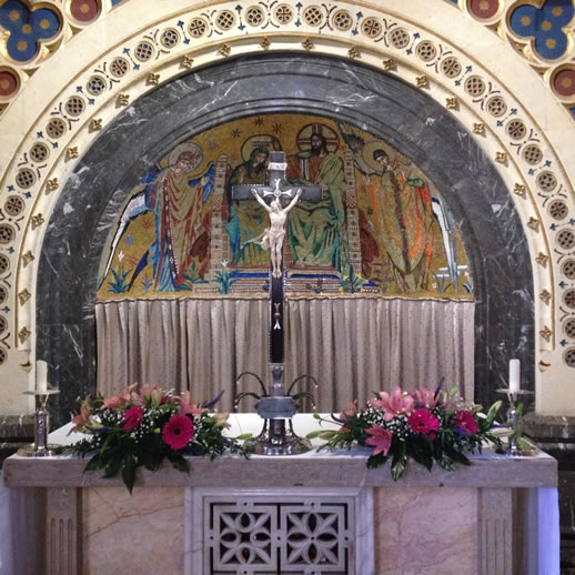 monserrat monastery inside 2