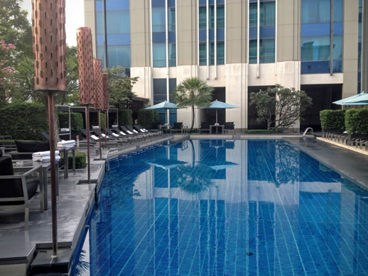 sofitel-sukhumvit-bangkok-pool