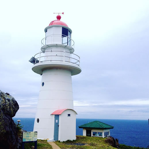 things-to-do-in-rainbow-beach-double-island-point-lighthouse