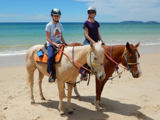 rainbow-beach-horse-ride-10