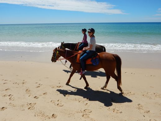 rainbow-beach-horse-ride-7